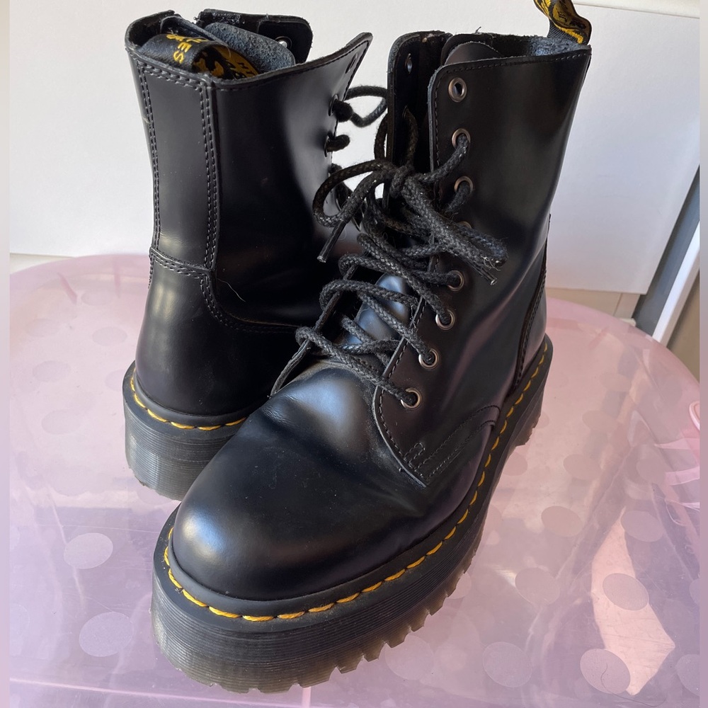 Dr. Martens Jadon PLATFORM Leather Boots